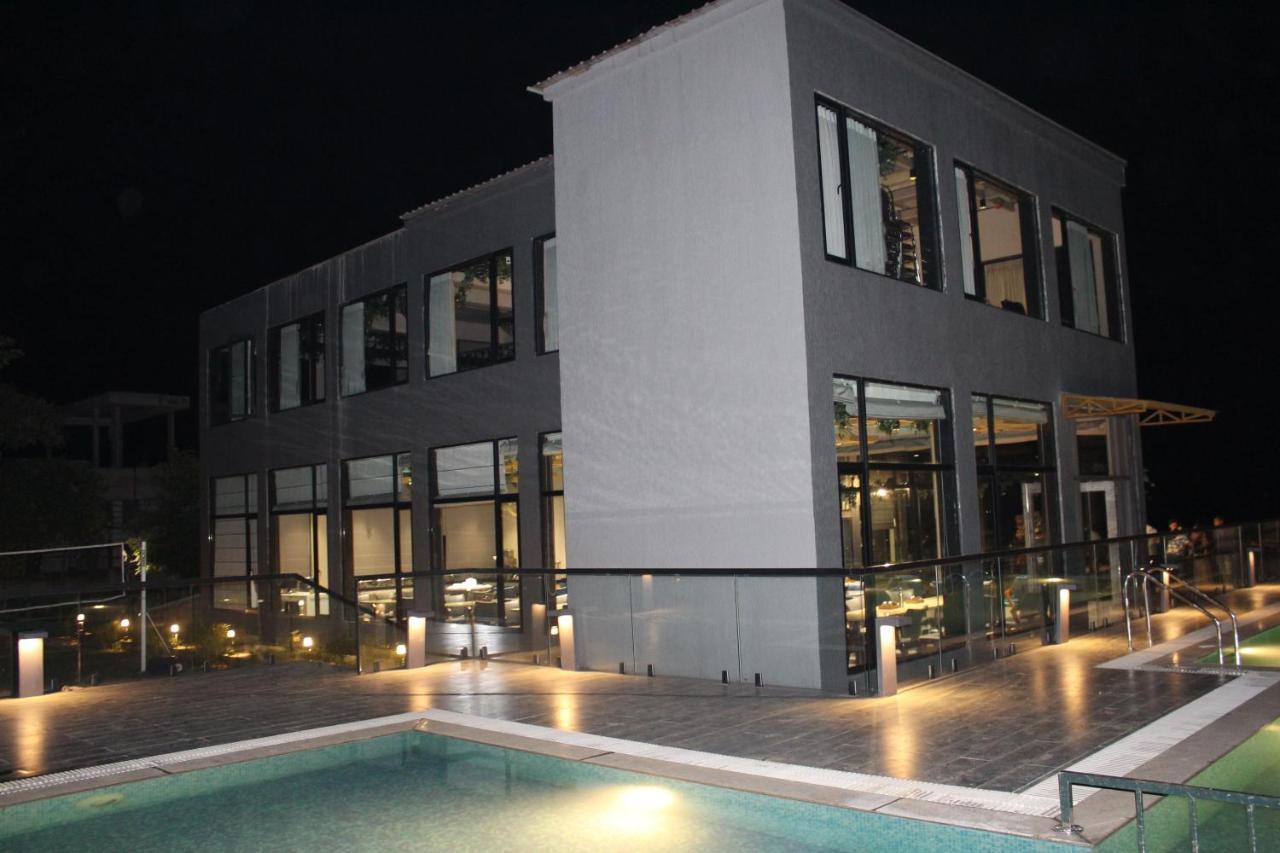 Paraiso Resort & Club Igatpuri Luaran gambar